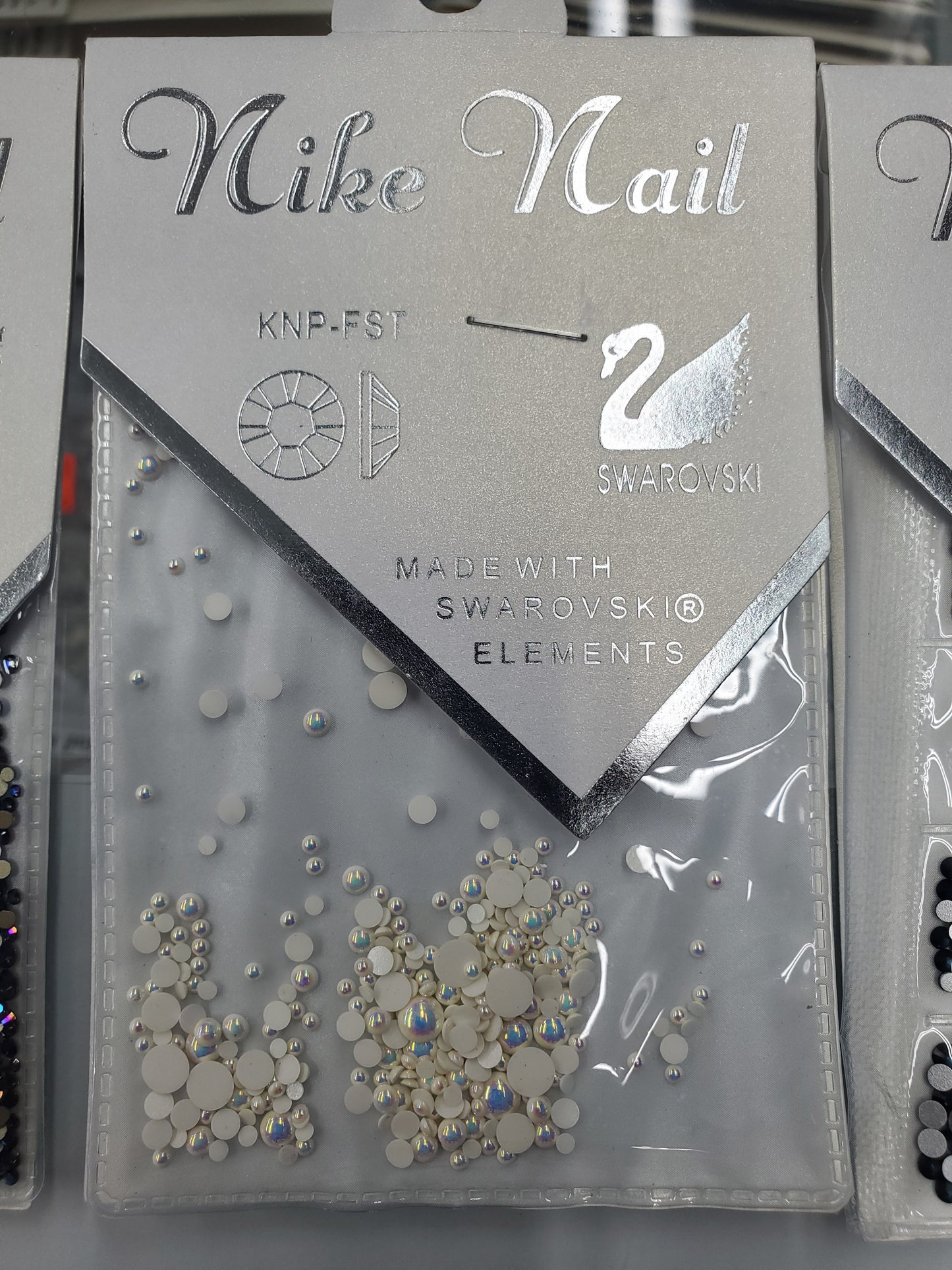NIKE NAIL RHINESTONES