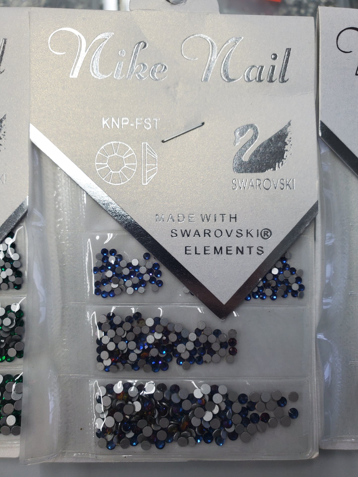 NIKE NAIL RHINESTONES