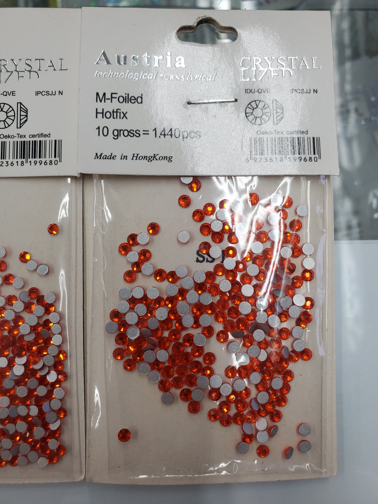AUSTRIA CRYSTAL RHINESTONES