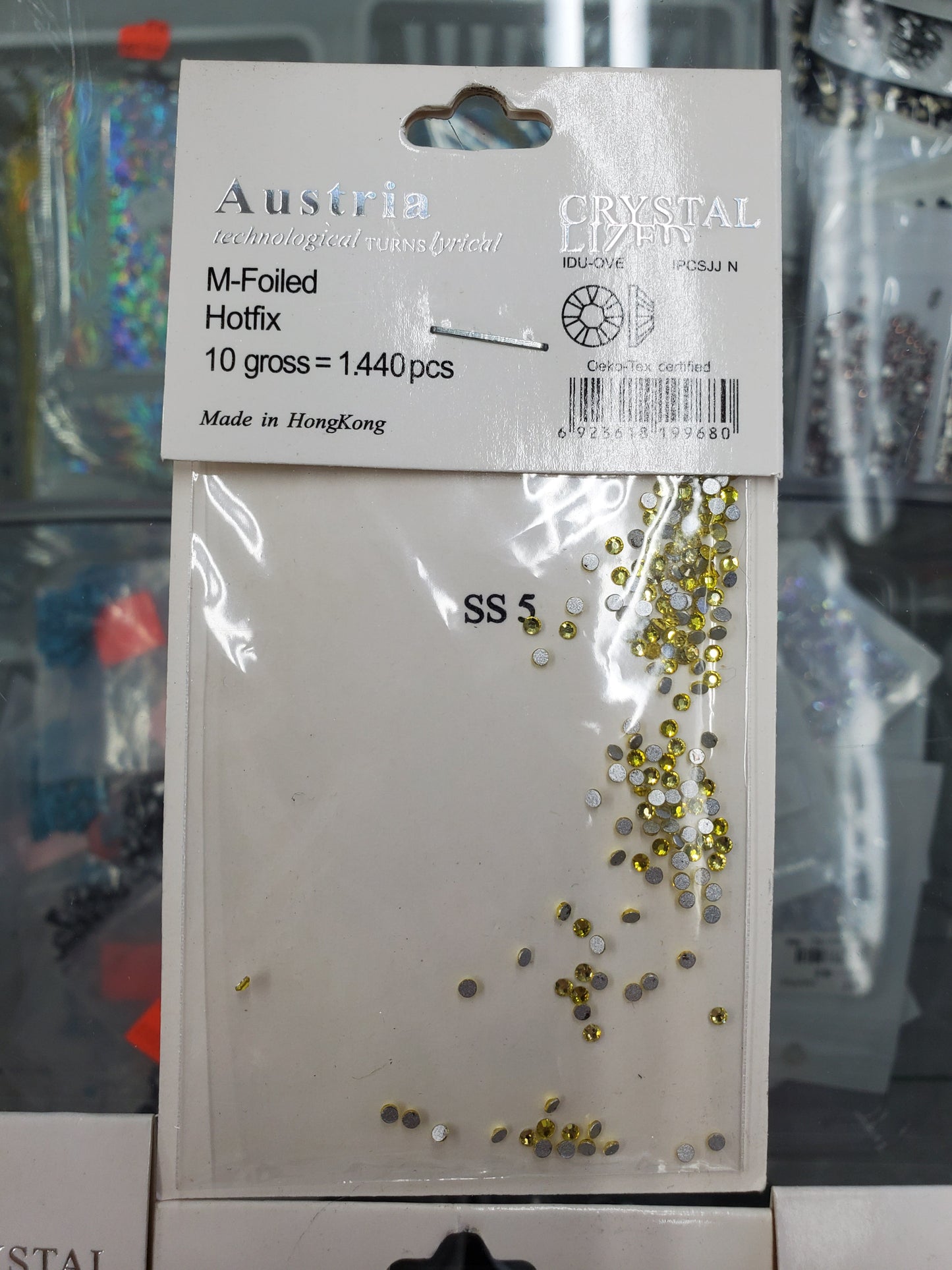 AUSTRIA CRYSTAL RHINESTONES
