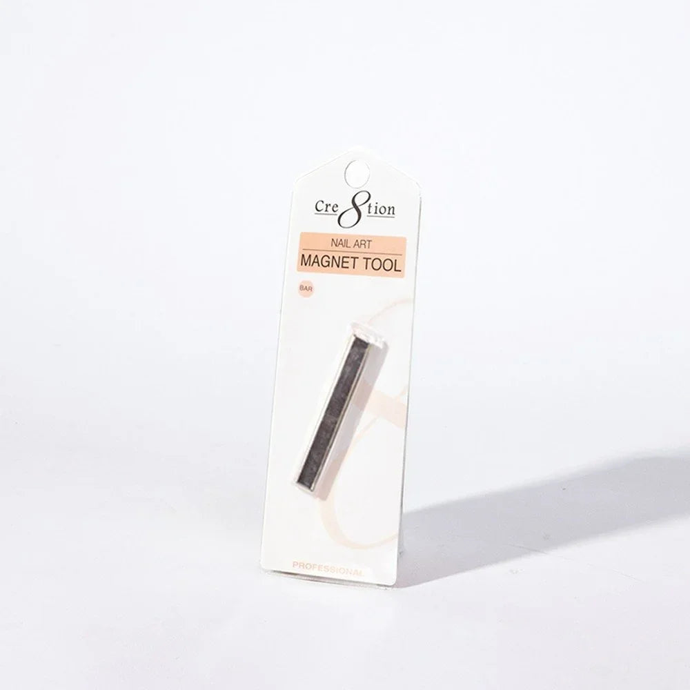 CRE8TION Cat Eye Magnet Bar