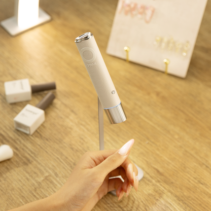 O Nail Mini Lamp w/ Magnetic Stand