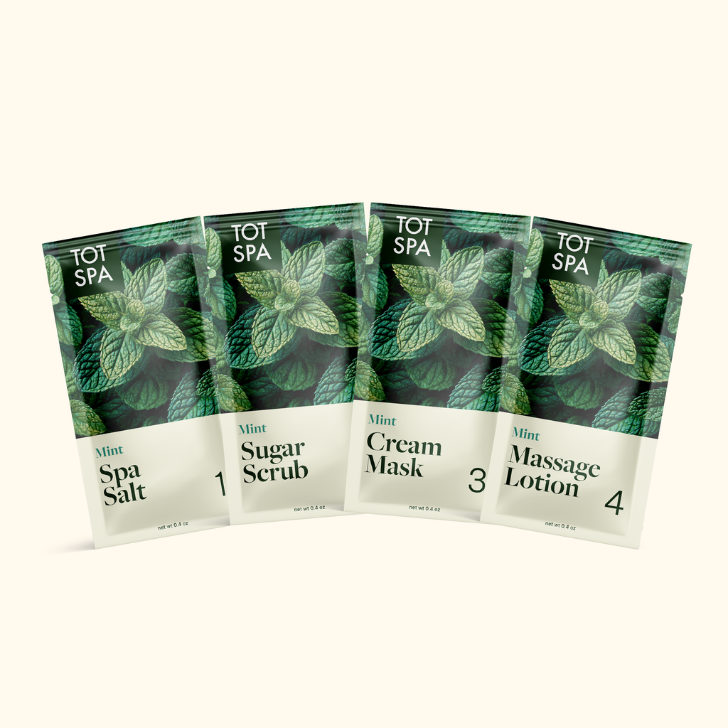 TOT SPA 4 Step Spa Kit Mint case pouch spread