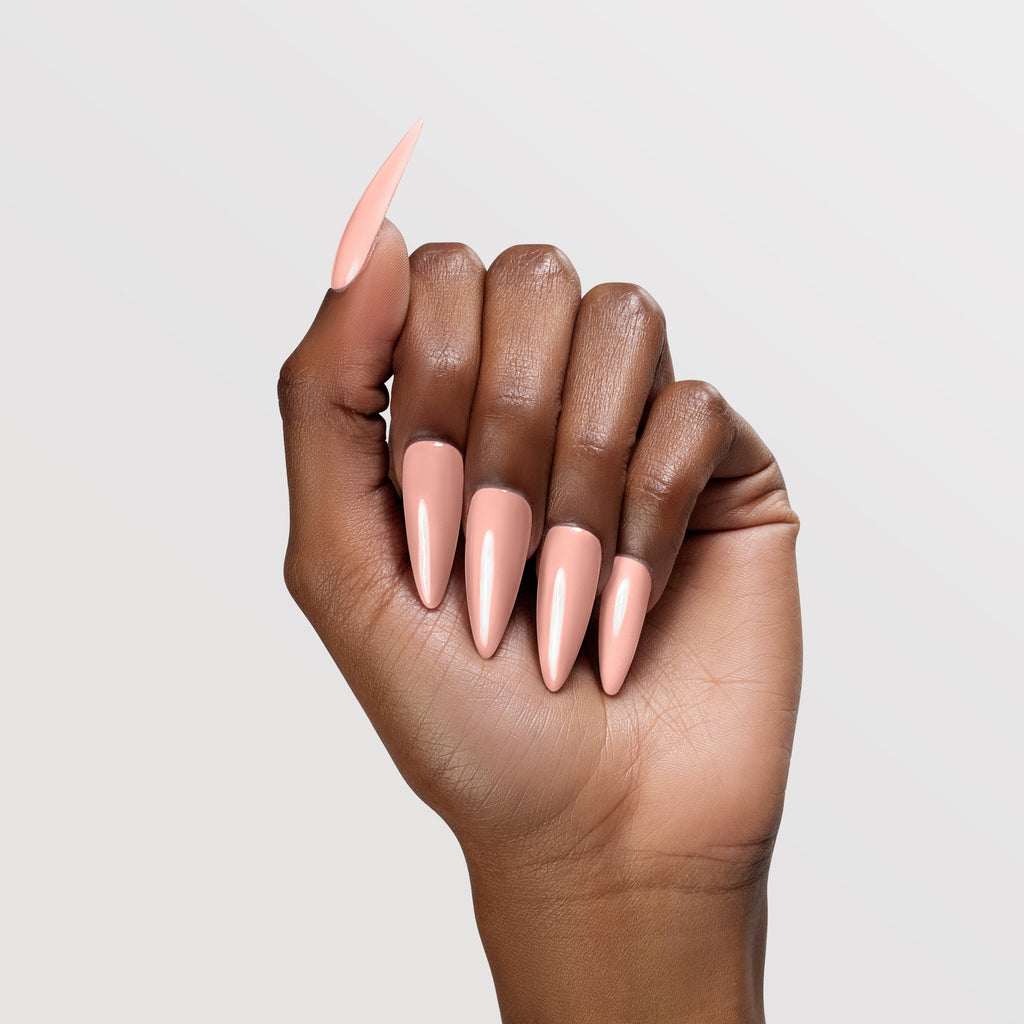 Chaun Legend Gel Polish Something Magical (LG-5013) — swatch