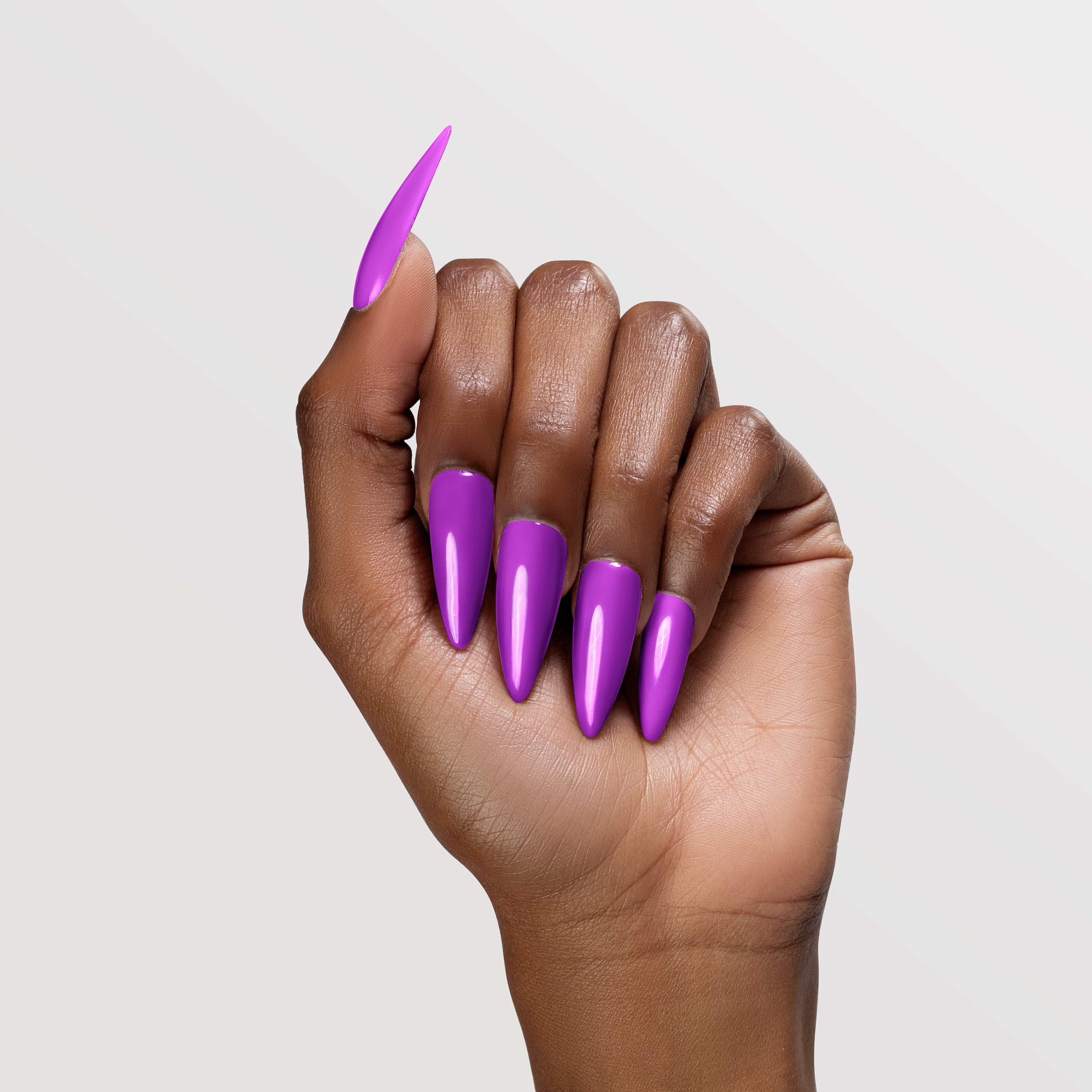 Chaun Legend Gel Polish Get a Grape (LG-5058) — swatch