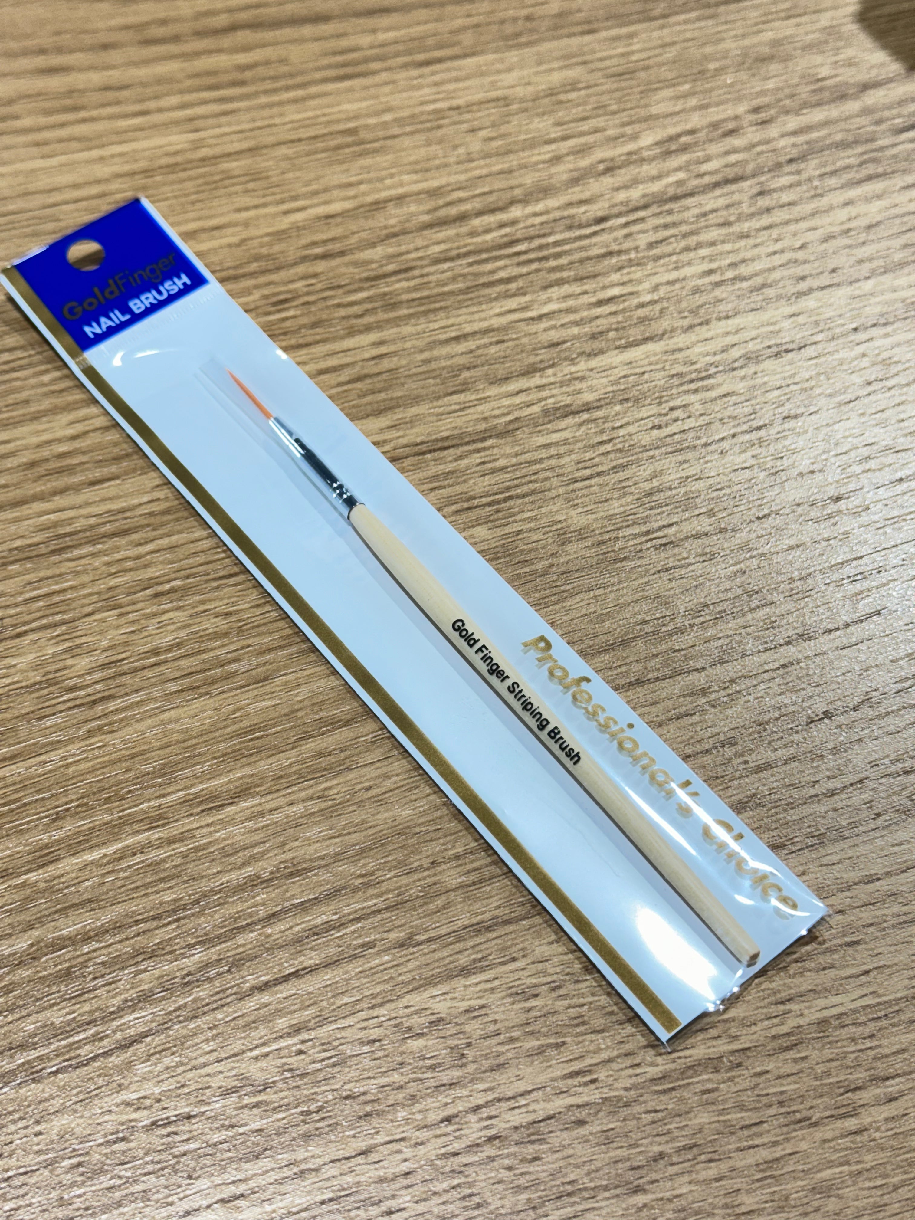 GOLDFINGER NAIL BRUSH