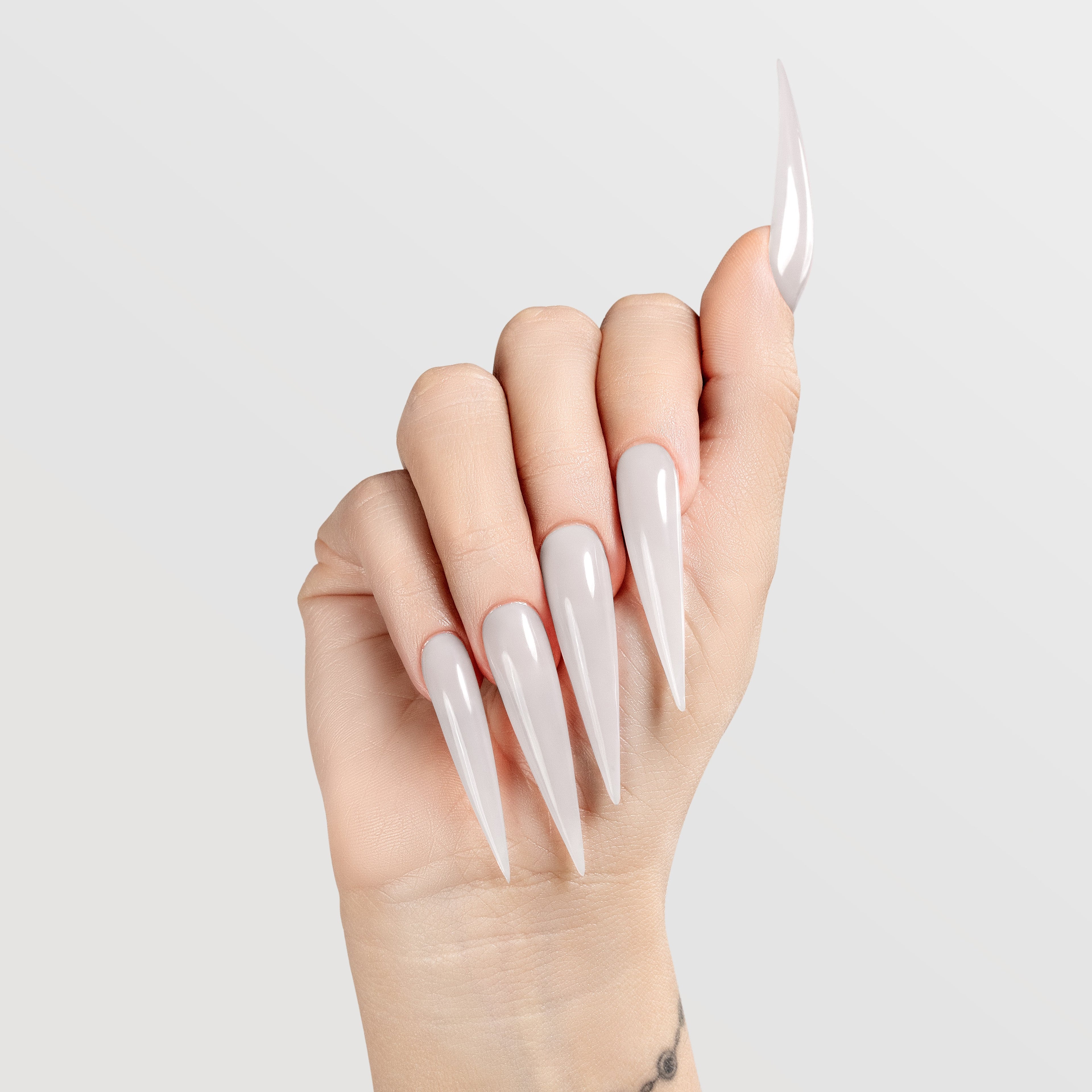 Chaun Legend Gel Polish Lactose Intolerant (LG-5001) — swatch