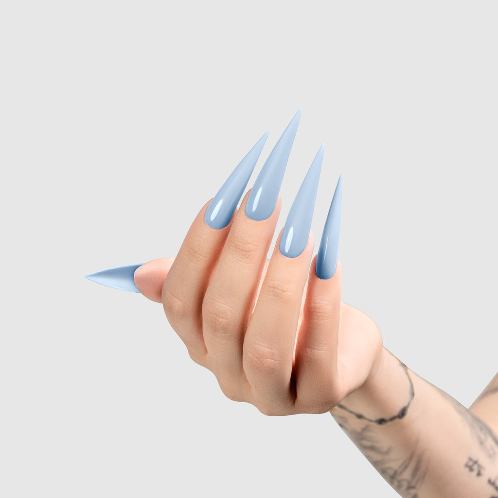 Chaun Legend Gel Polish Ice And Entice (LG-5142) — swatch